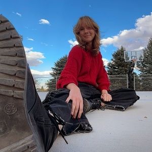 Meet your Posher, Ava